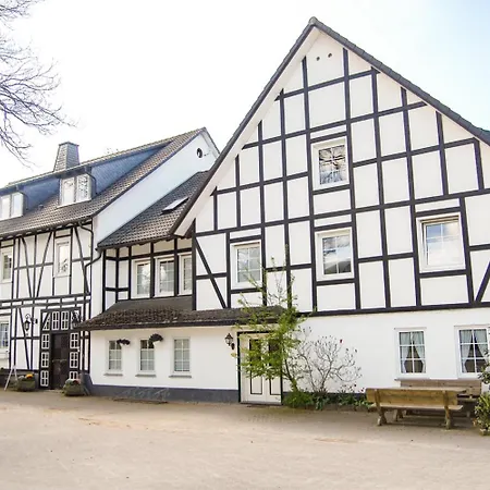 Hof Koehne - Altes - Huhn Apartmán