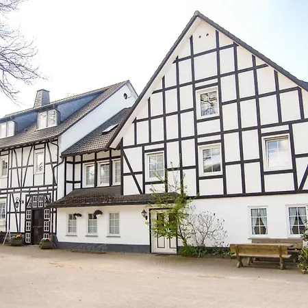 Hof Koehne - Altes - Huhn Apartment