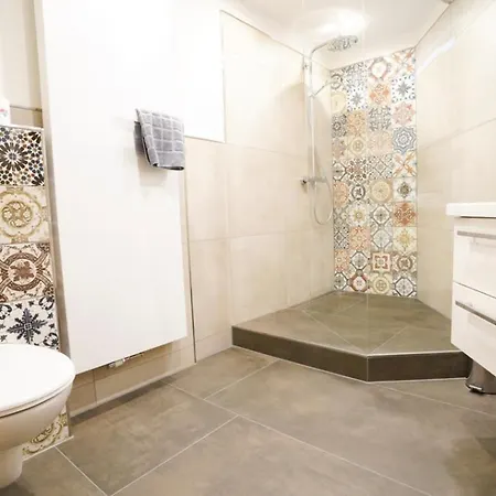 Hof Koehne - Altes - Huhn Appartement *