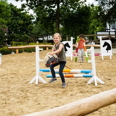 Hof Koehne - Altes - Huhn Appartement *